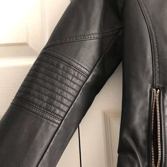 Guess NWT moto jacket🔥🏍😍 - Picture 6 of 15